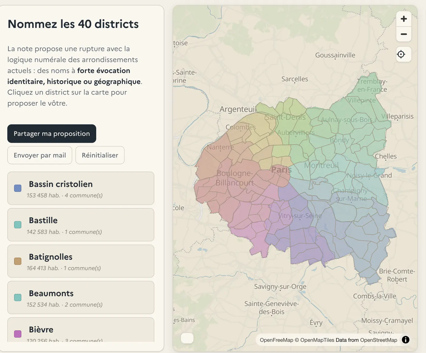 Simulateur en ligne « Nommez les 40 districts » : une carte de Paris et de la petite couronne découpée en districts colorés, et une liste de noms proposés comme Bastille, Batignolles ou Bièvre, avec leur population.