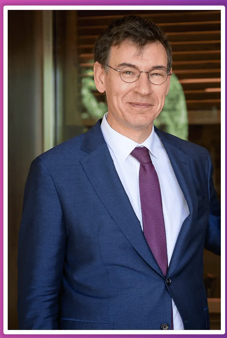Le Ministre Philippe Baptiste.